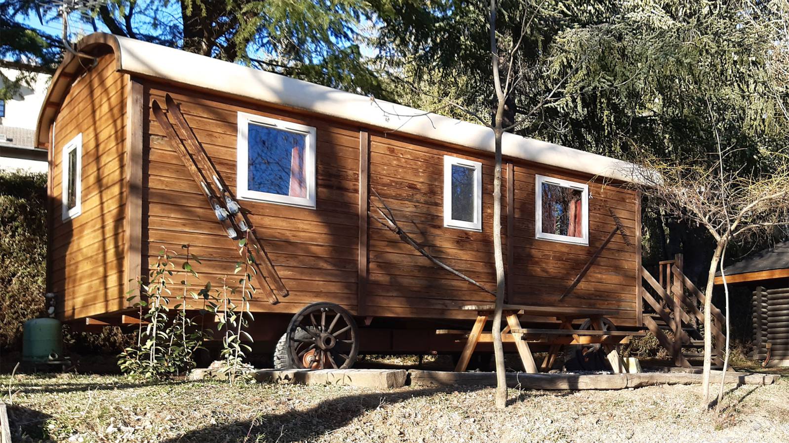 roulottes chalets Estavar